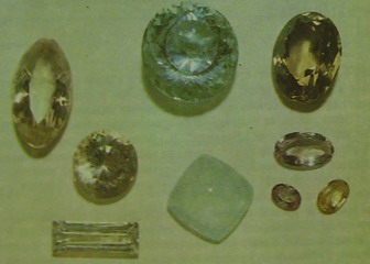 : topaz.jpg
: 732

: 28.0 