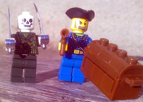     
: Lego_pirat.jpg
: 198
:	39.7 
ID:	856